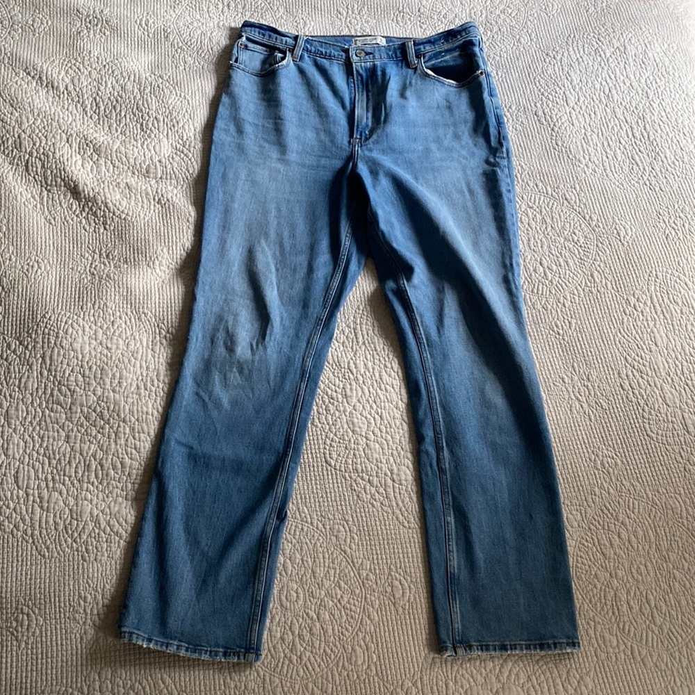 LONG! Abercrombie 90s slim straight ultra high rise